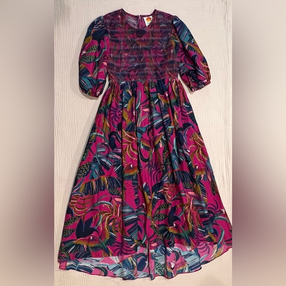 Farm Rio NWT Rainbow Macaws Purple Puff Sleeve Smocked Midi Dress Women's SZ XS - Picture 10 of 16